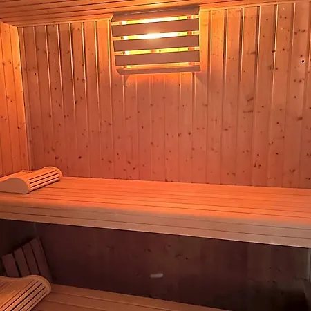 Gites Piscine Spa (Adults Only) 3*